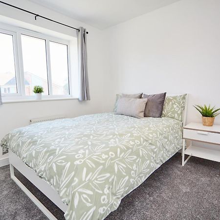 Cosy,Modern And Relaxing 3 Bedroom House With Parking Manchester Extérieur photo