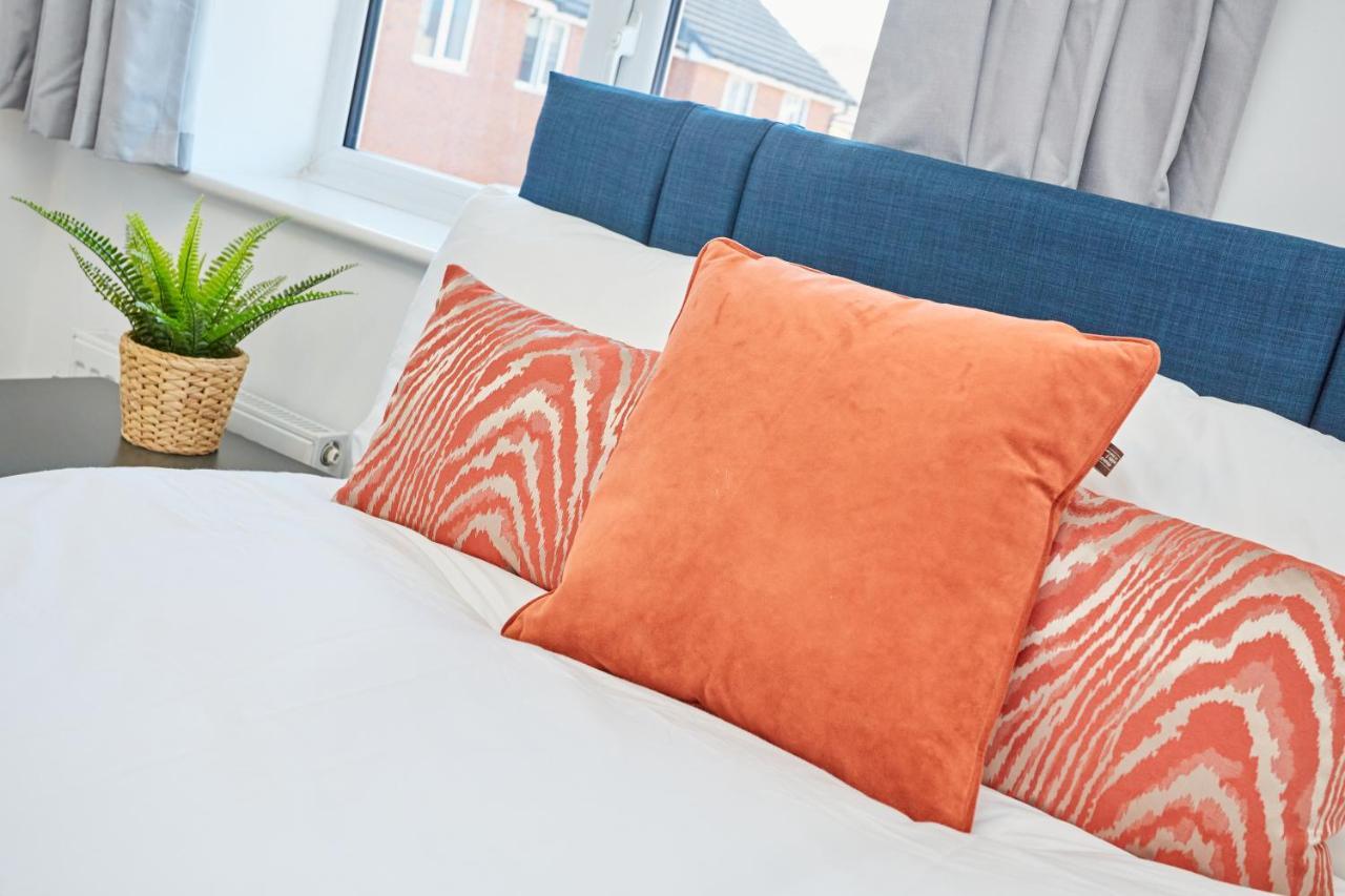 Cosy,Modern And Relaxing 3 Bedroom House With Parking Manchester Extérieur photo